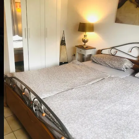 Feldmann Apartment *